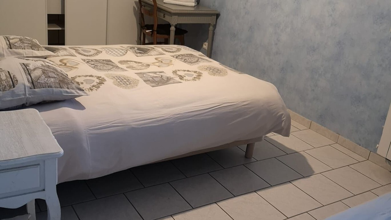 Photo of Bedroom in Golfech