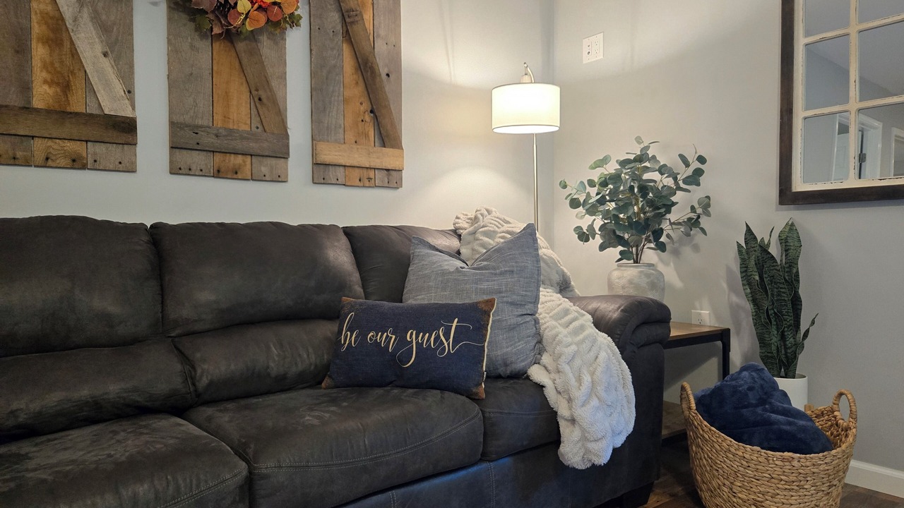 Photo of Livingroom in Forest