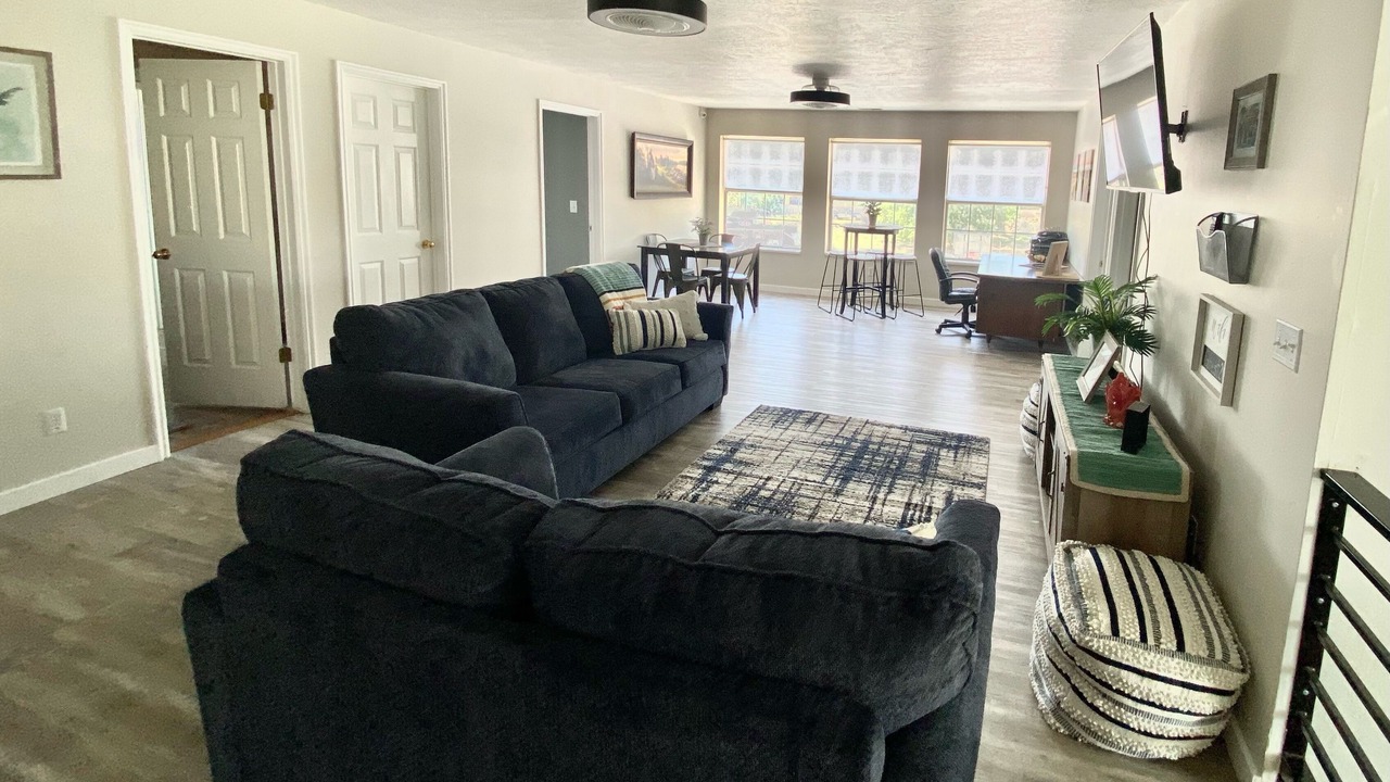 Photo of Livingroom in Emery County