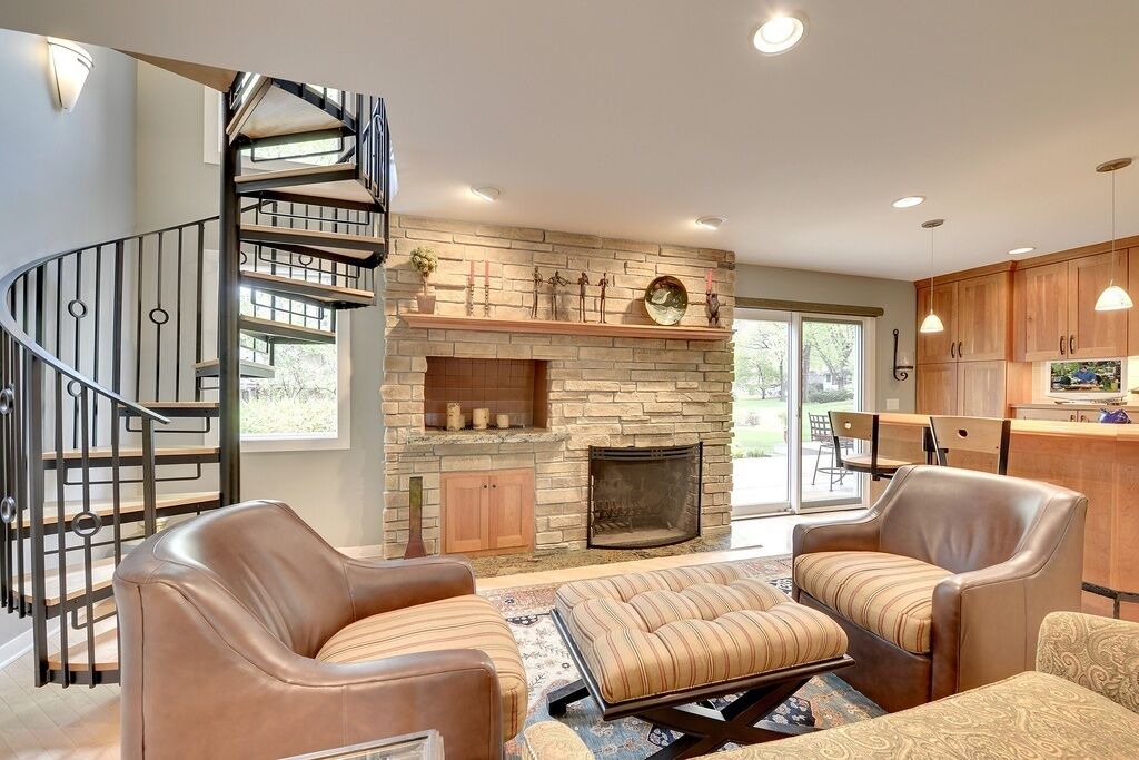Photo of Livingroom in Golden Valley