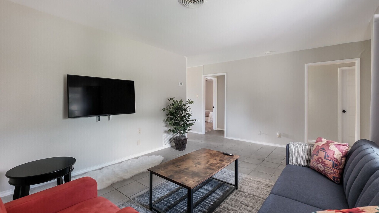 Photo of Livingroom in Lackland Terrace