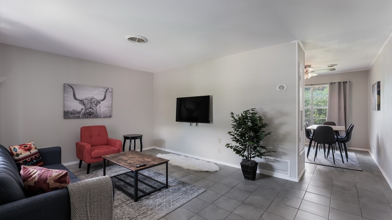 Photo of Livingroom in Lackland Terrace