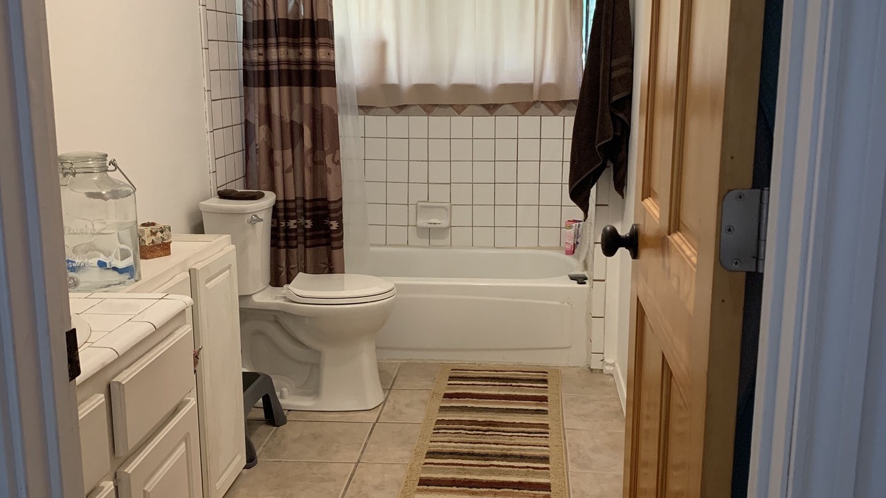 Photo of Bathroom in Hillister
