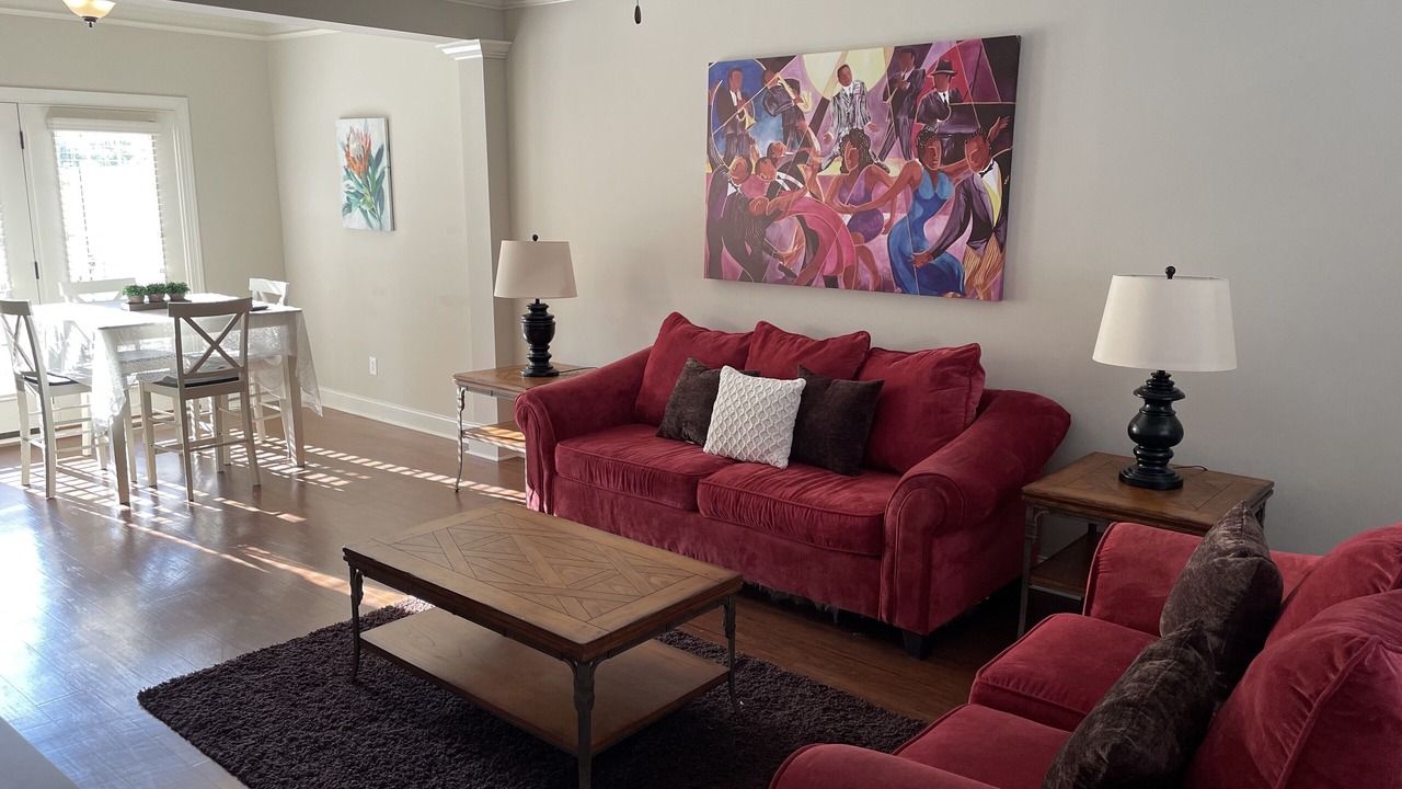 Photo of Livingroom in Huntsville