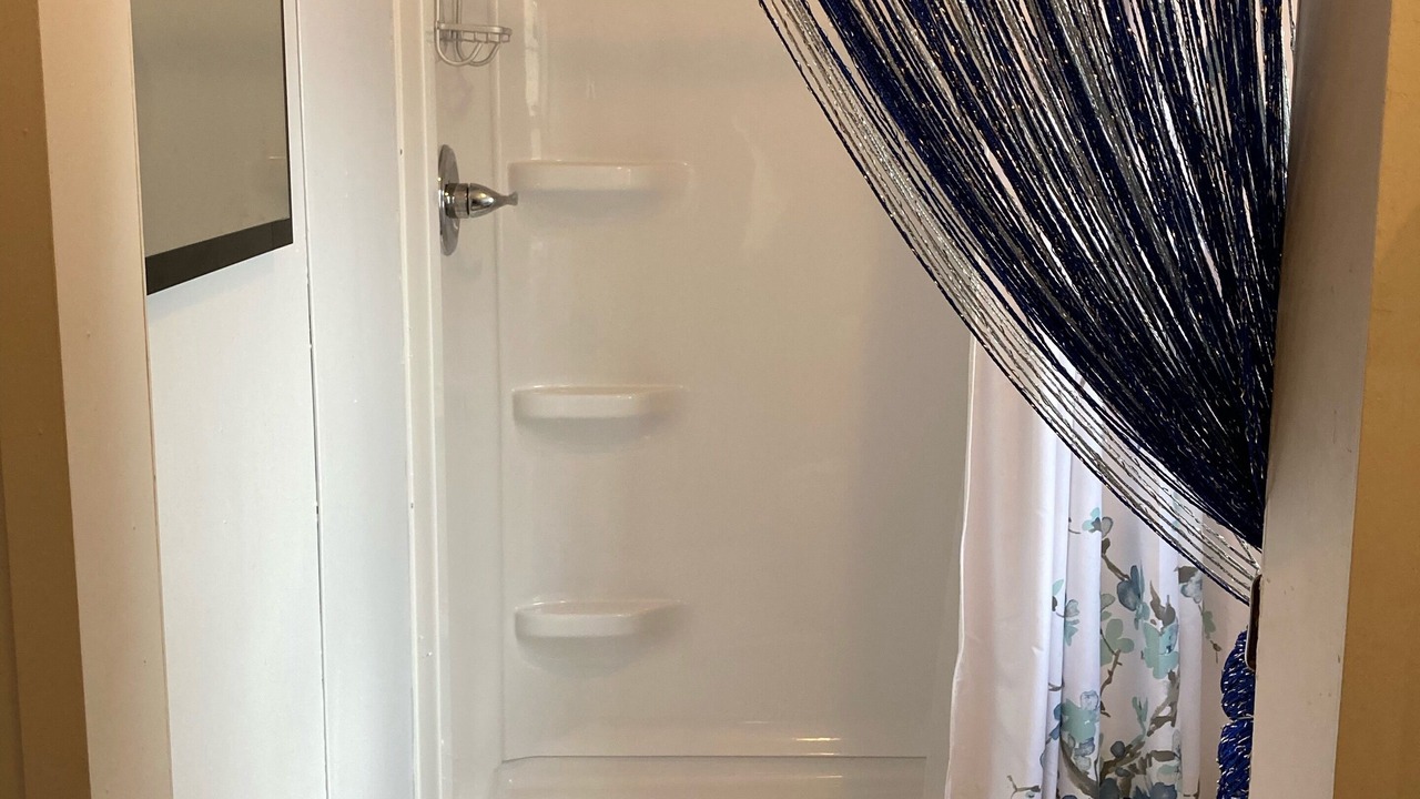 Photo of Bathroom in Ovid