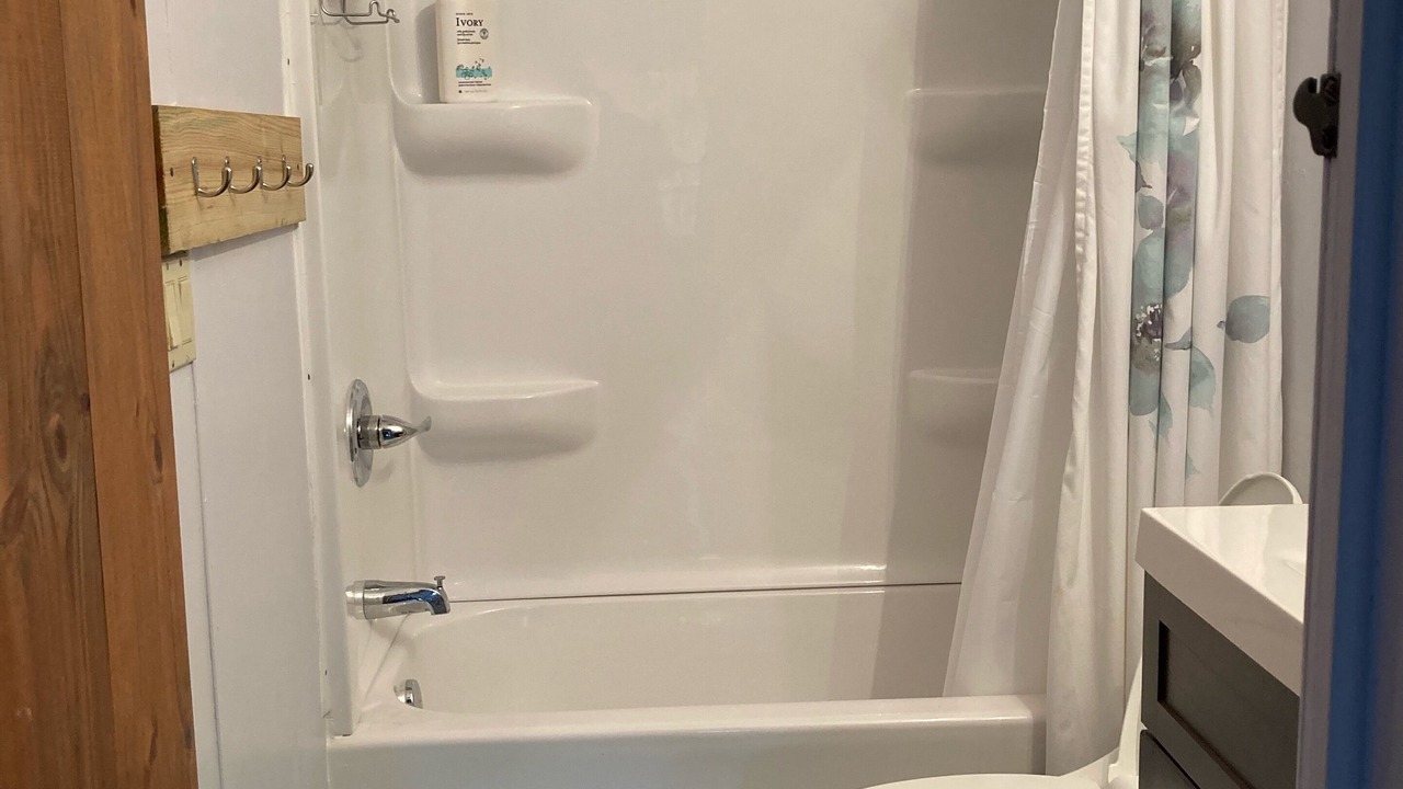 Photo of Bathroom in Ovid