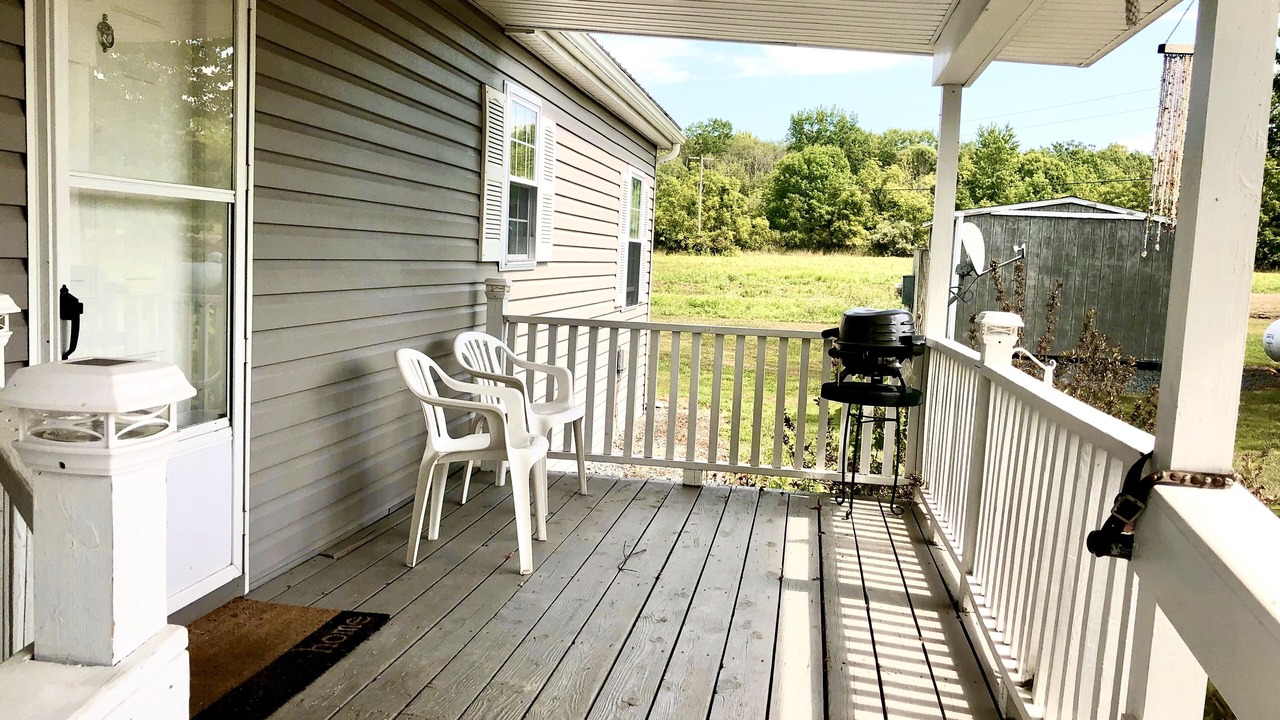 Photo of Patio Balcony in Ovid