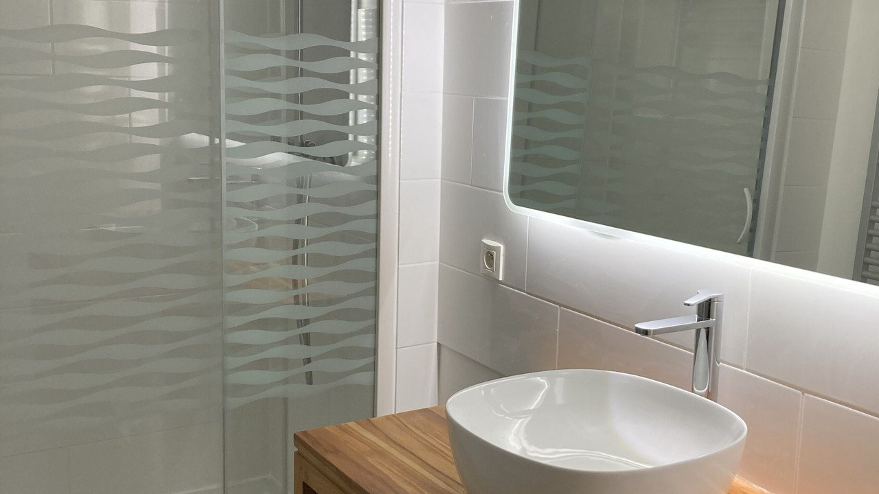 Photo of Bathroom in Honfleur