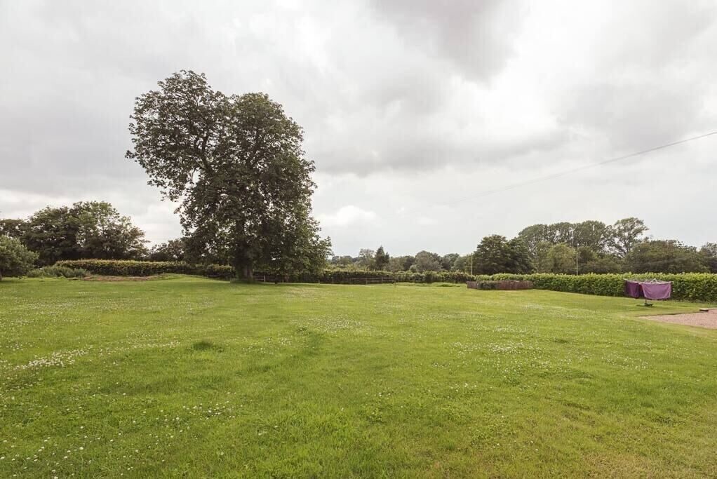 Photo of Outdoor in Woodbridge