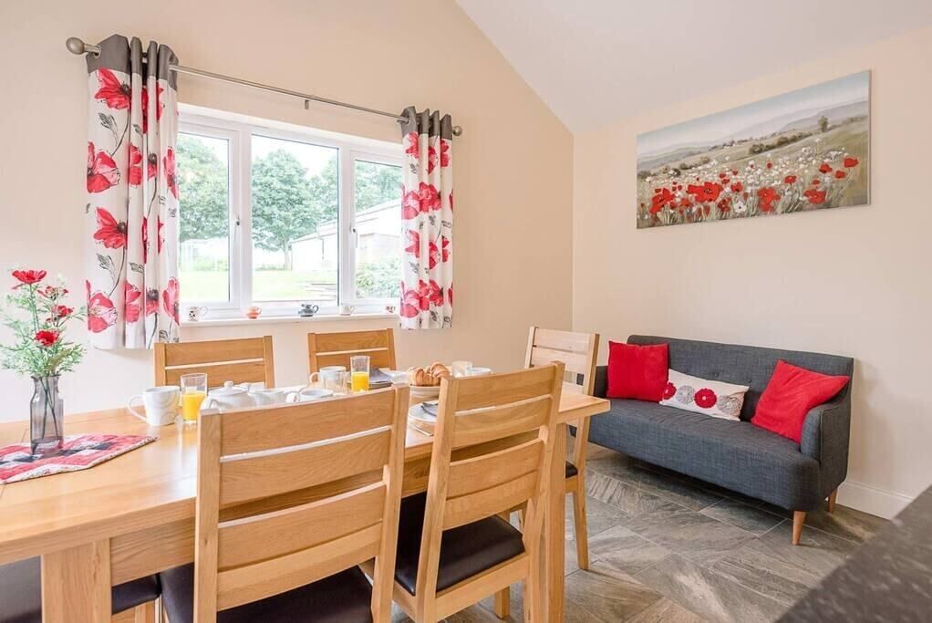 Photo of Others in Woodbridge