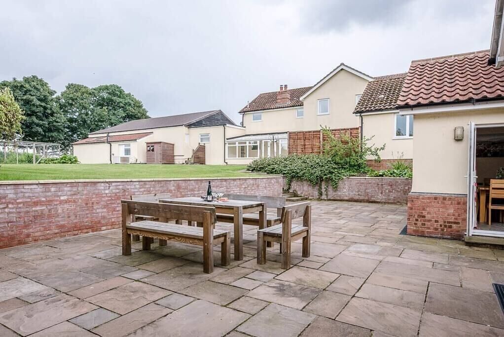 Photo of Outdoor in Woodbridge