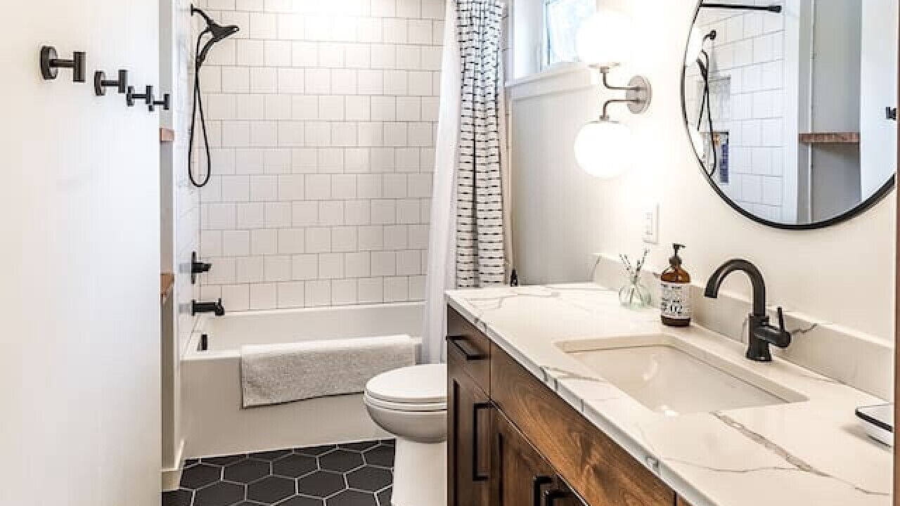 Photo of Bathroom in Orchard District