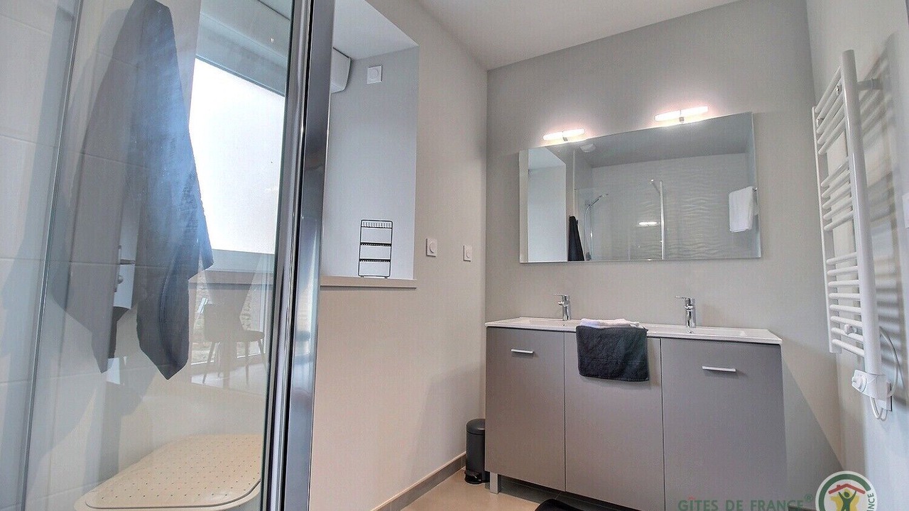 Photo of Bathroom in Quessoy