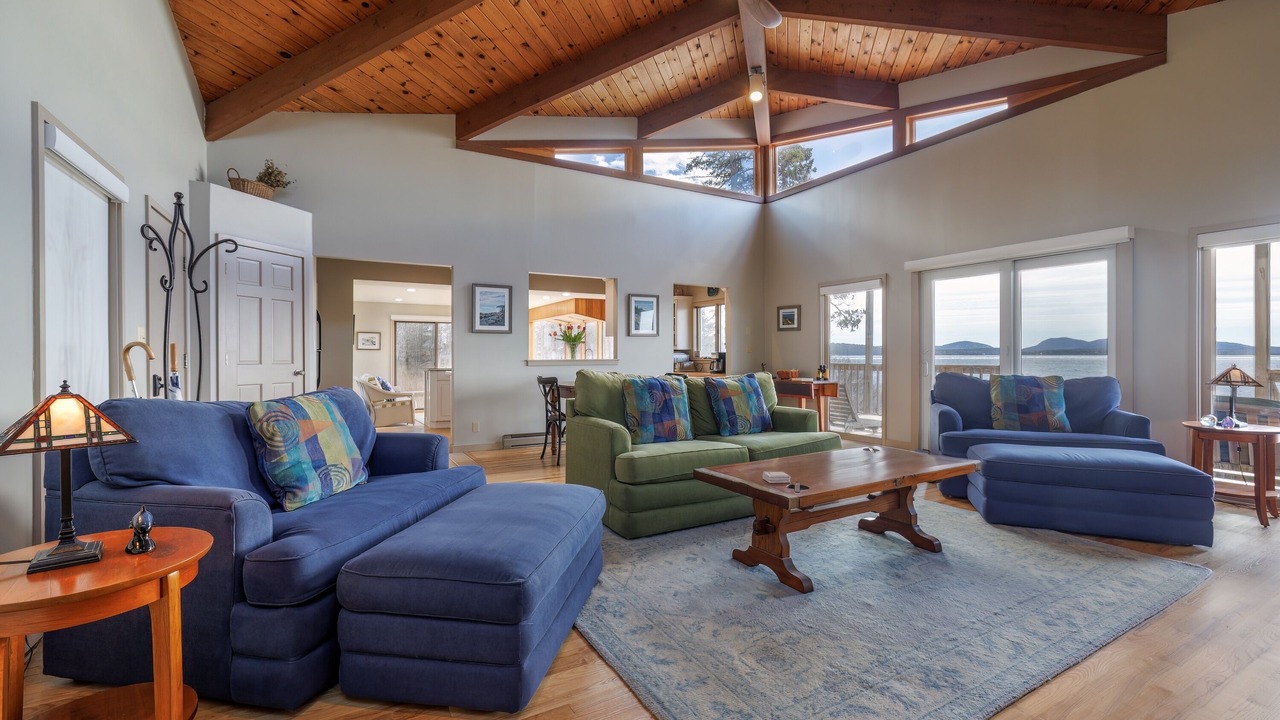 Photo of Livingroom in Trenton