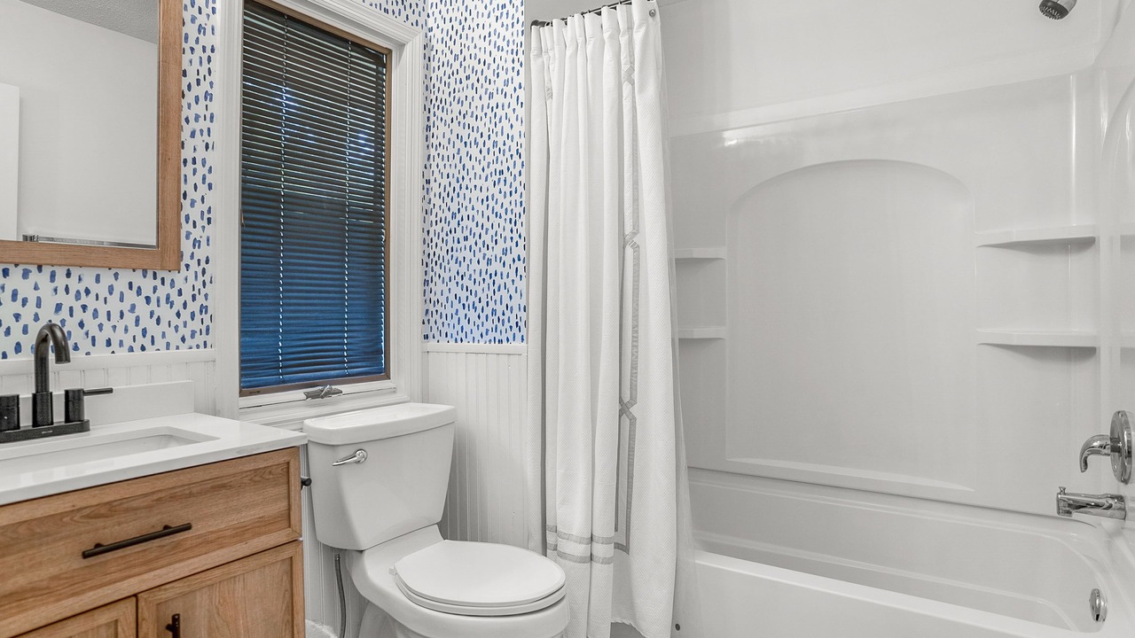 Photo of Bathroom in Dataw Island