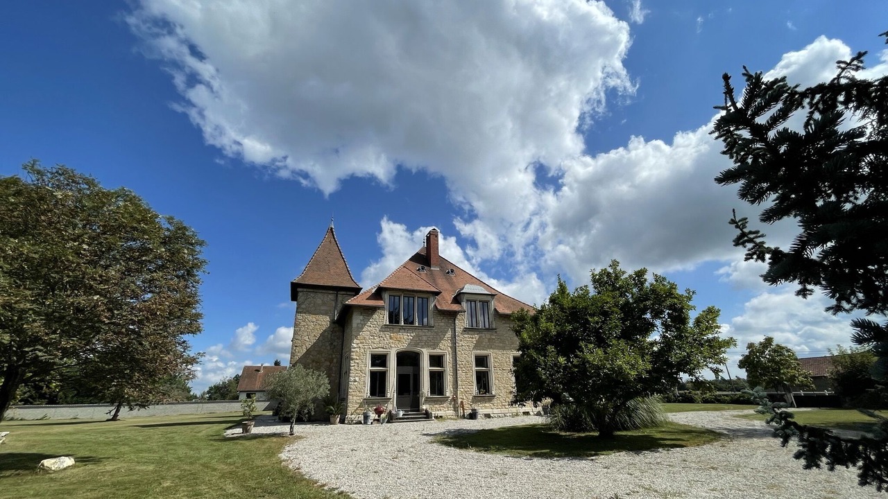 Photo of Outdoor in Saint-Clair-de-la-Tour