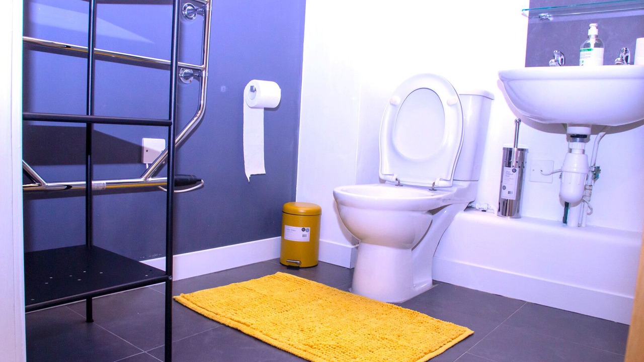 Photo of Bathroom in Coventry City Centre