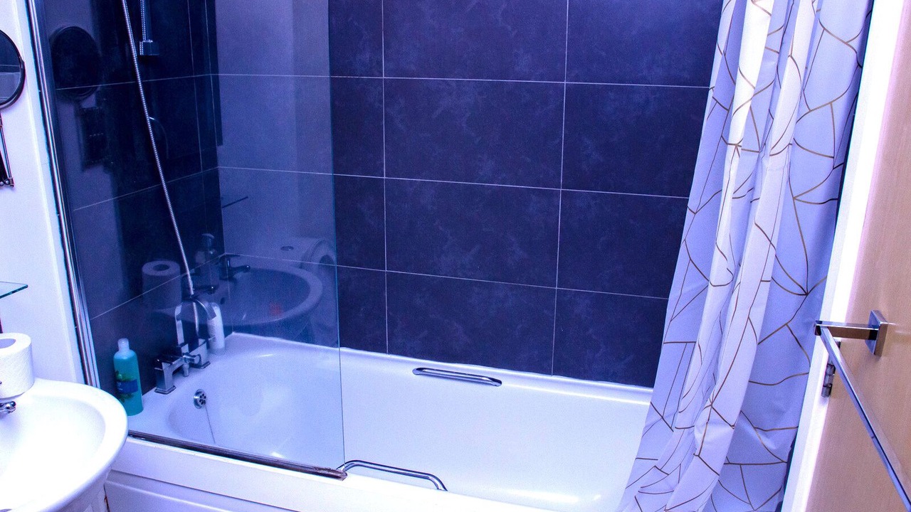 Photo of Bathroom in Coventry City Centre