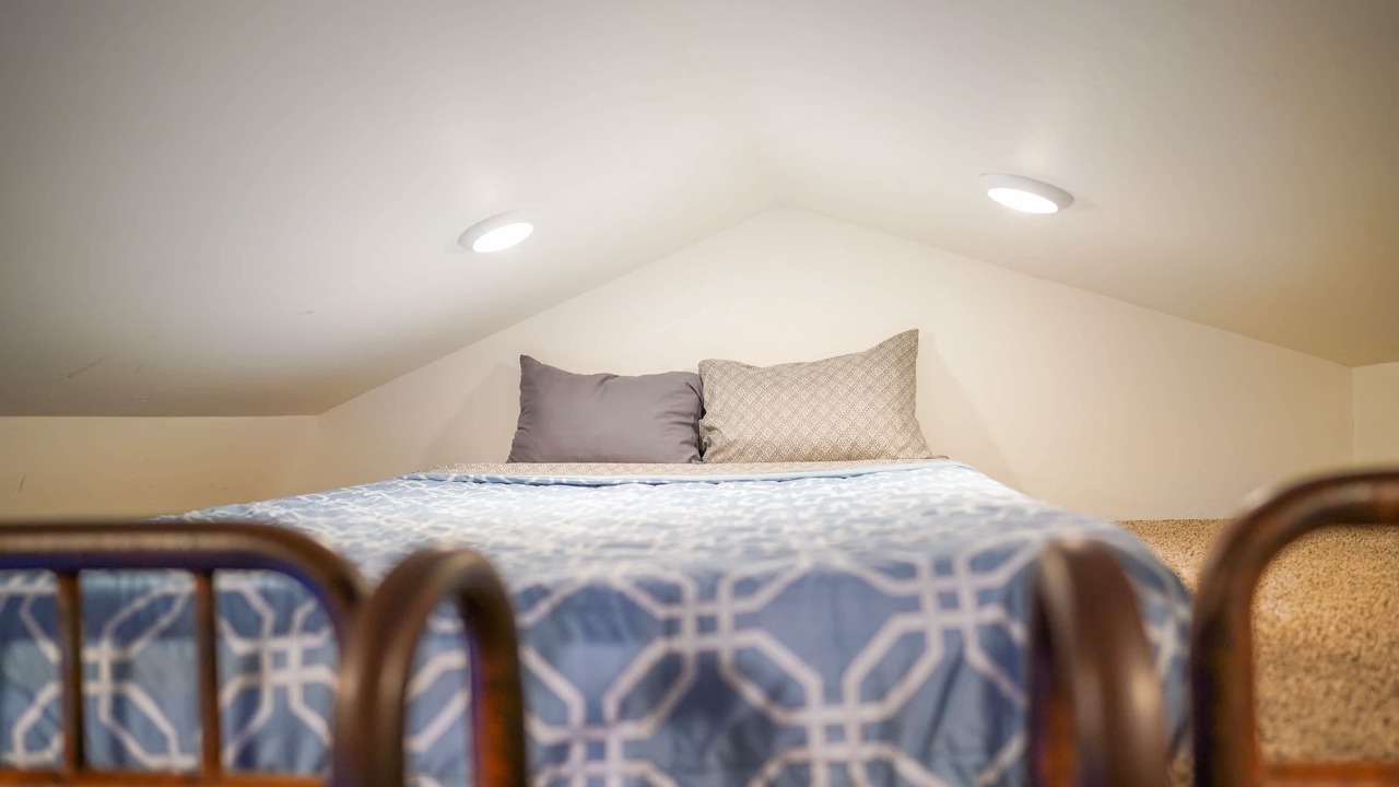 Photo of Bedroom in Victor