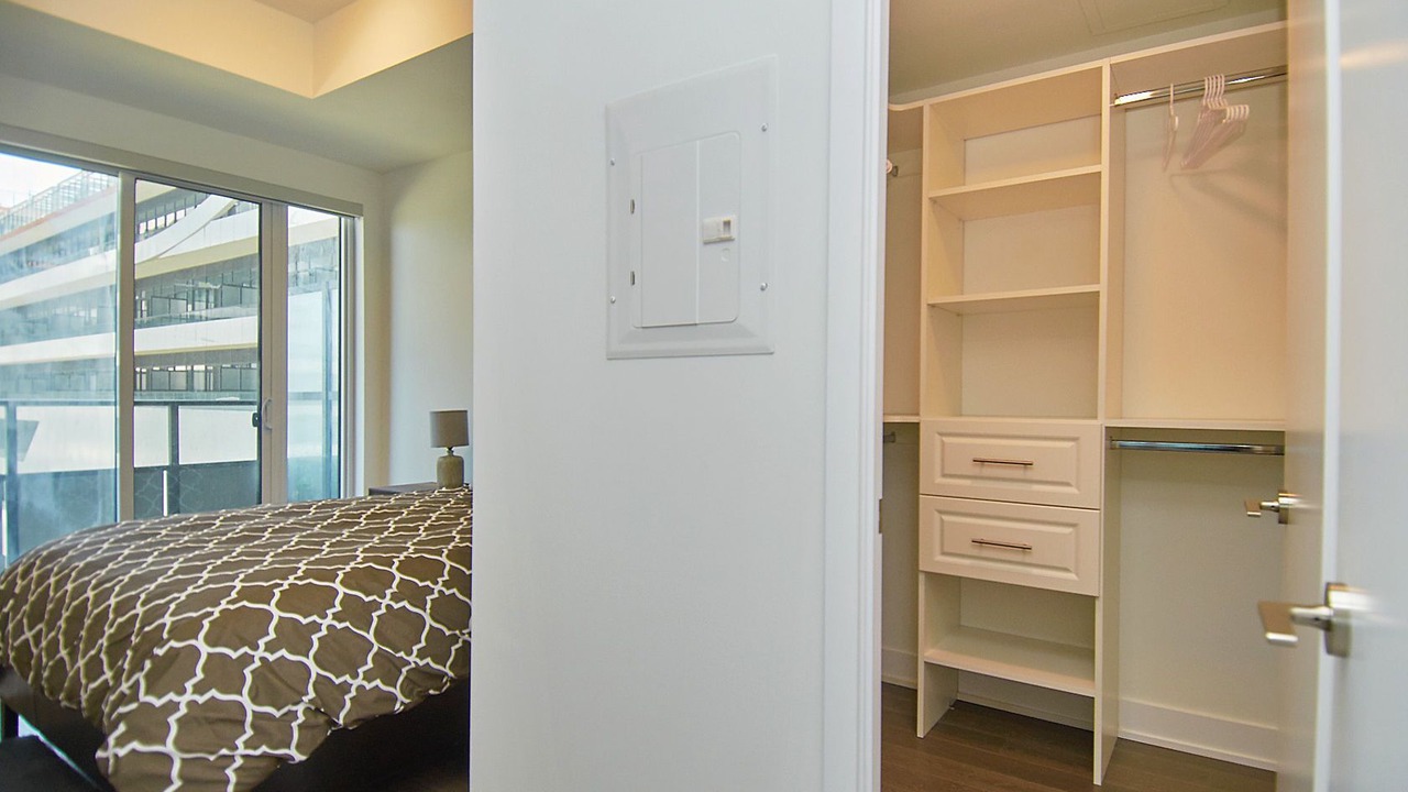 Photo of Bedroom in Humber Bay Shores