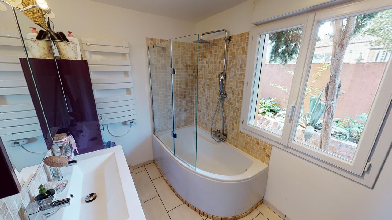 Photo of Bathroom in Balaruc-les-Bains