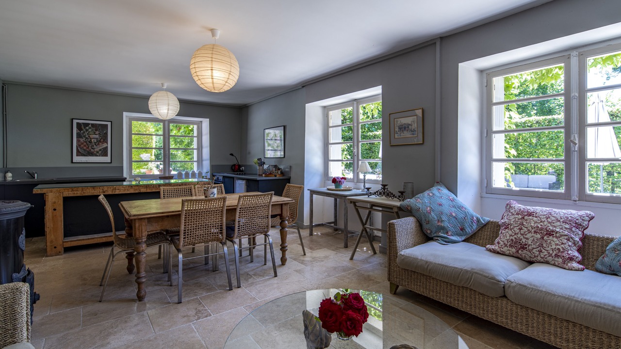 Photo of Livingroom in Montreal