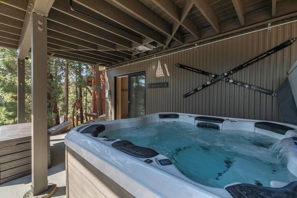 Photo of Patio Balcony in Mammoth Lakes