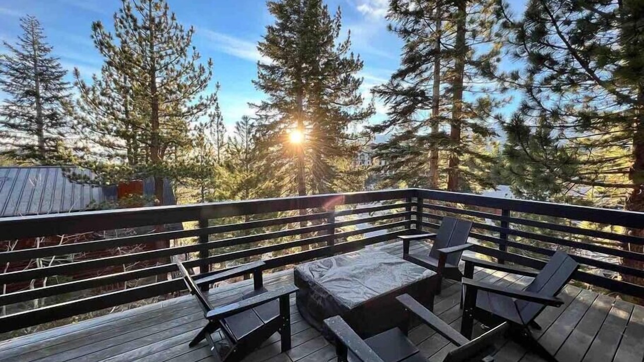 Photo of Patio Balcony in Mammoth Lakes