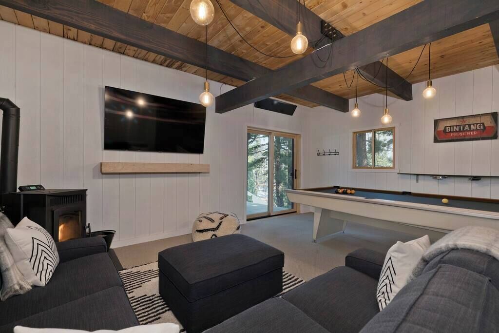 Photo of Livingroom in Mammoth Lakes