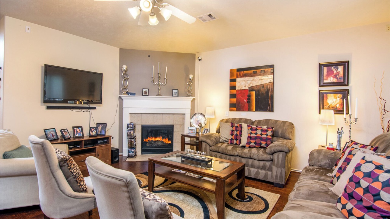 Photo of Livingroom in Sterling Ridge