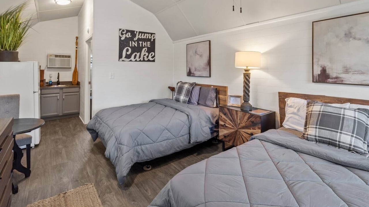 Photo of Bedroom in Oil City