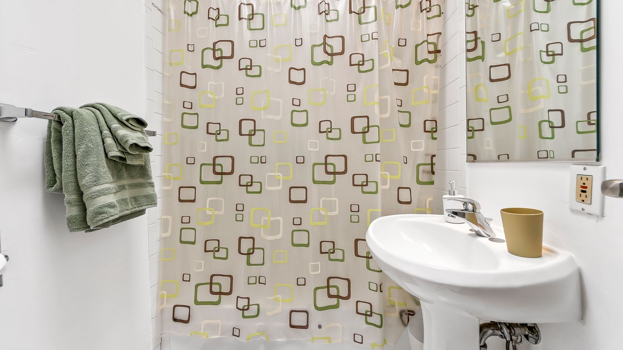 Photo of Bathroom in Joshua Tree Highlands