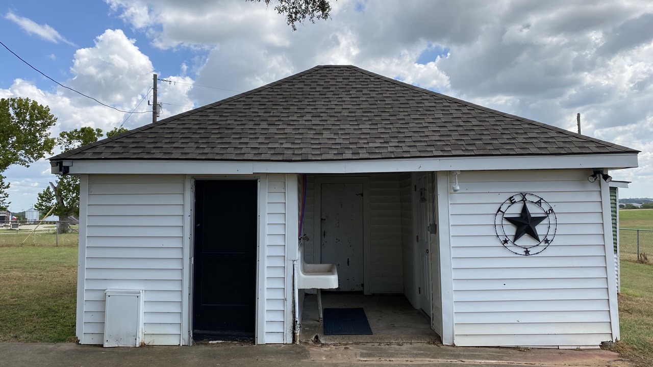 Photo of Outdoor in Brenham