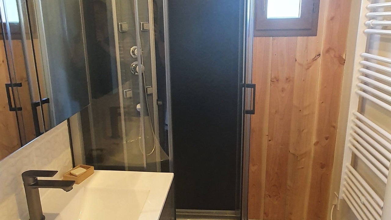 Photo of Bathroom in Montreal