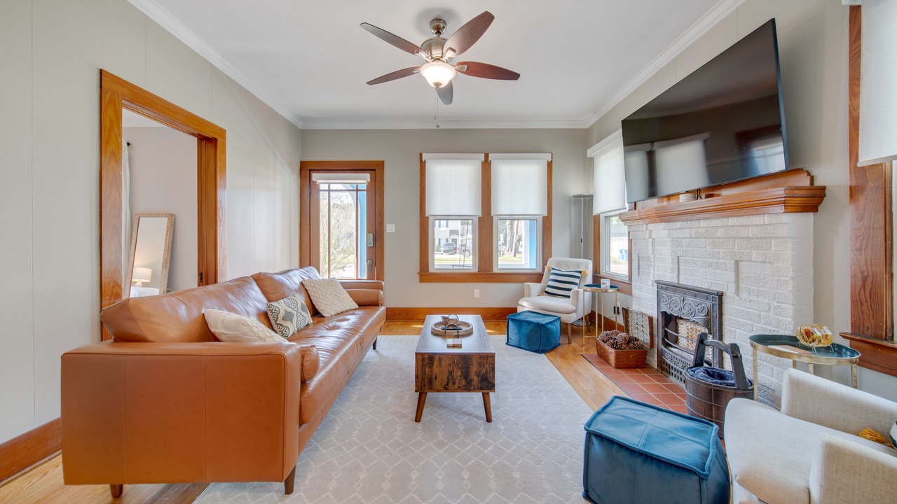 Photo of Livingroom in Freetown - Port Rico