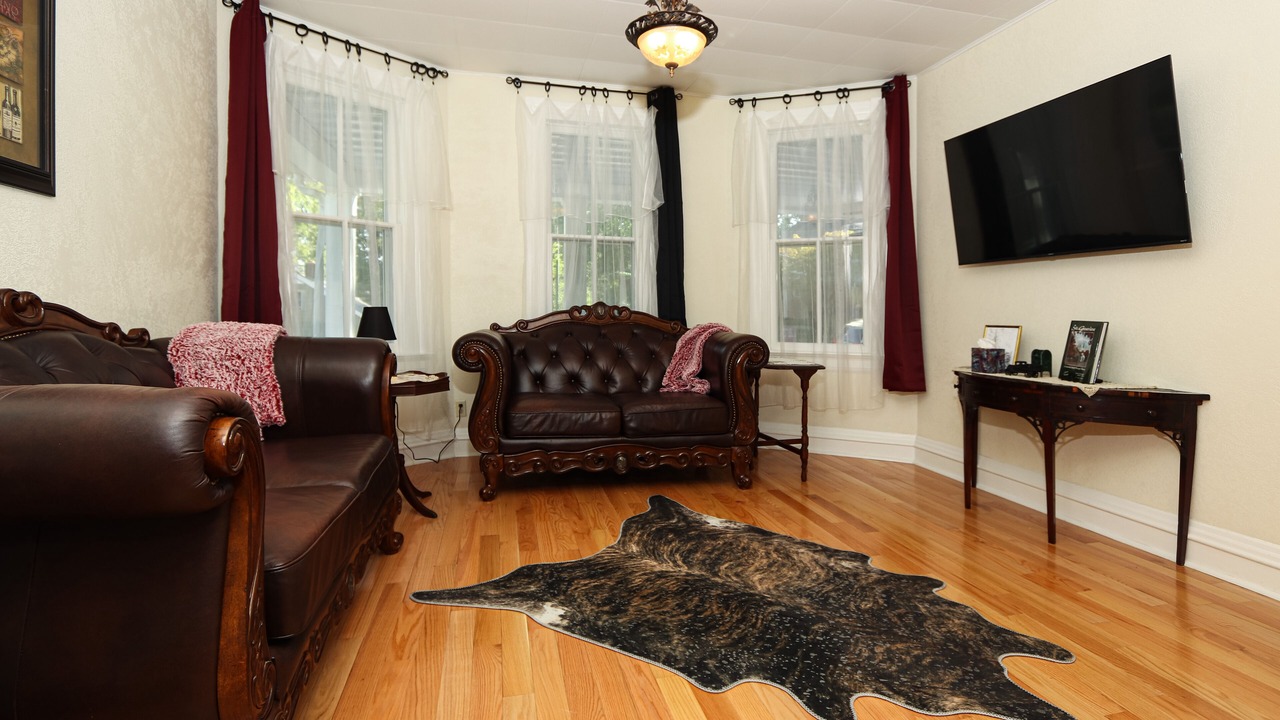 Photo of Bedroom in Ste Genevieve