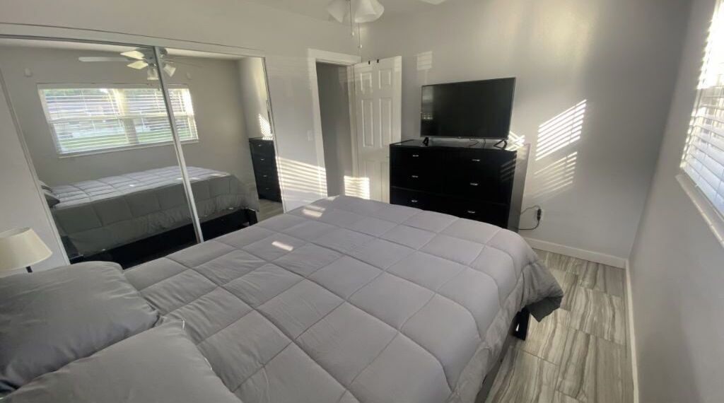 Photo of Bedroom in Coquina Key