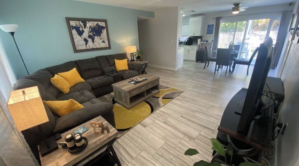 Photo of Livingroom in Coquina Key