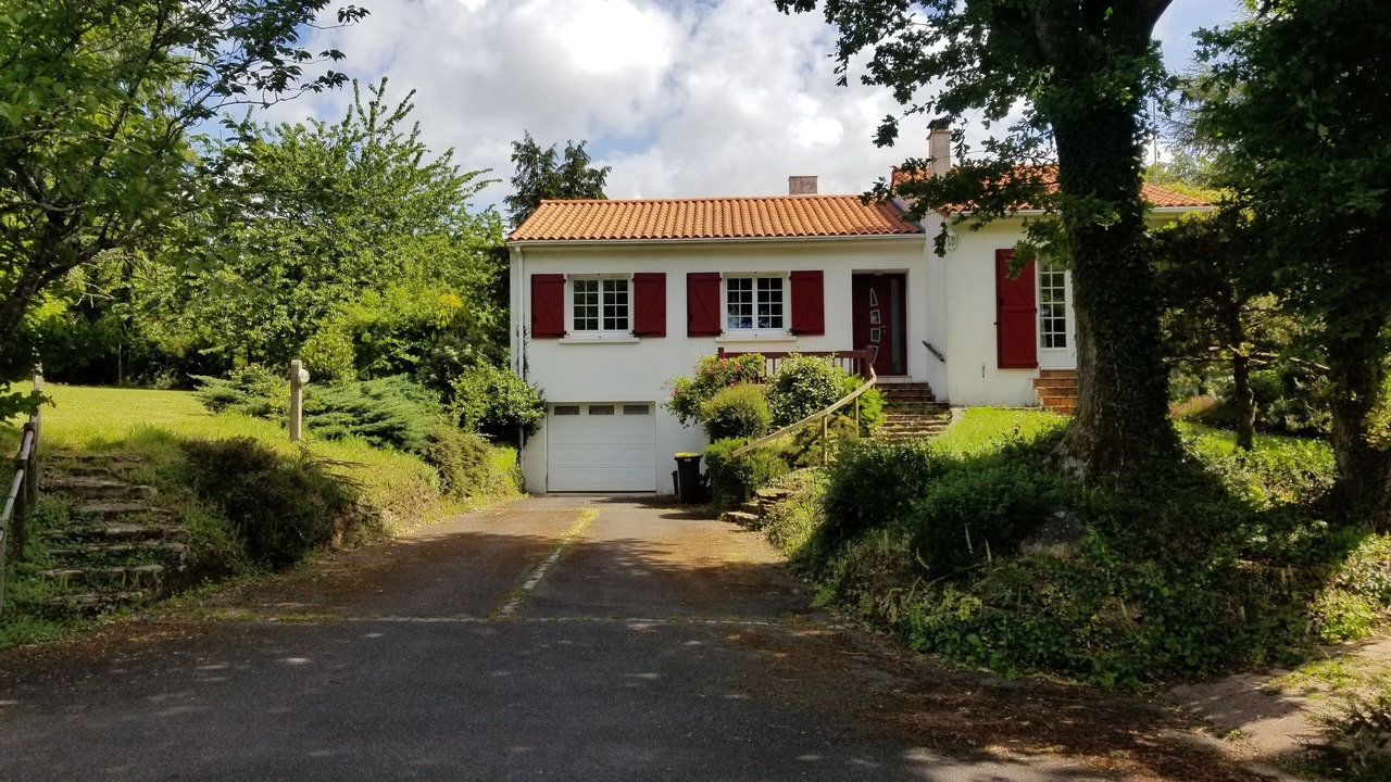 Photo of Outdoor in Saint-Julien-des-Landes