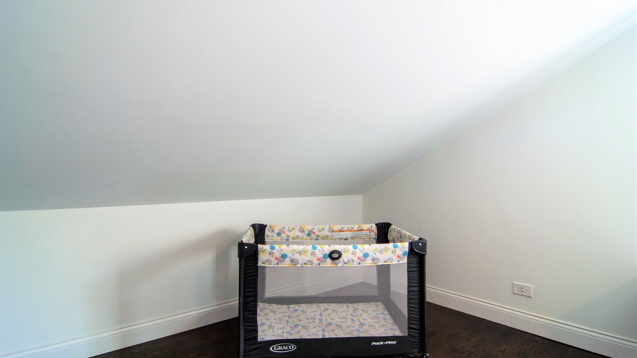 Photo of Others in Elmhurst