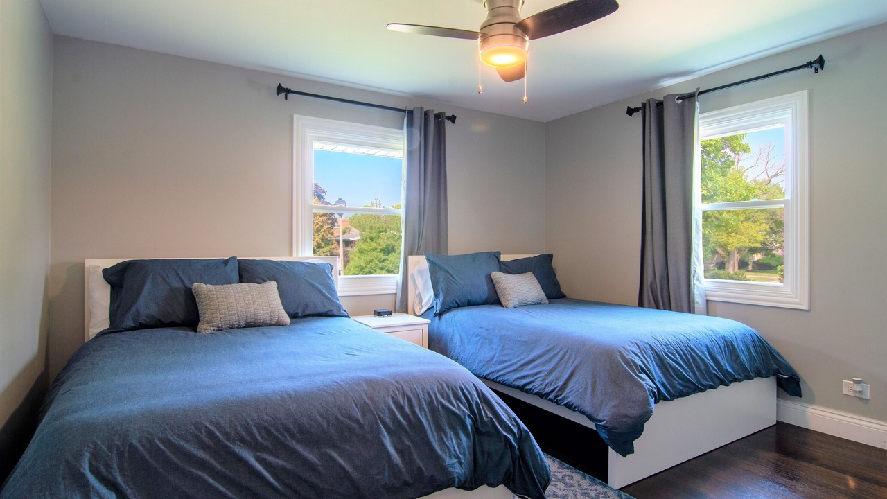 Photo of Others in Elmhurst