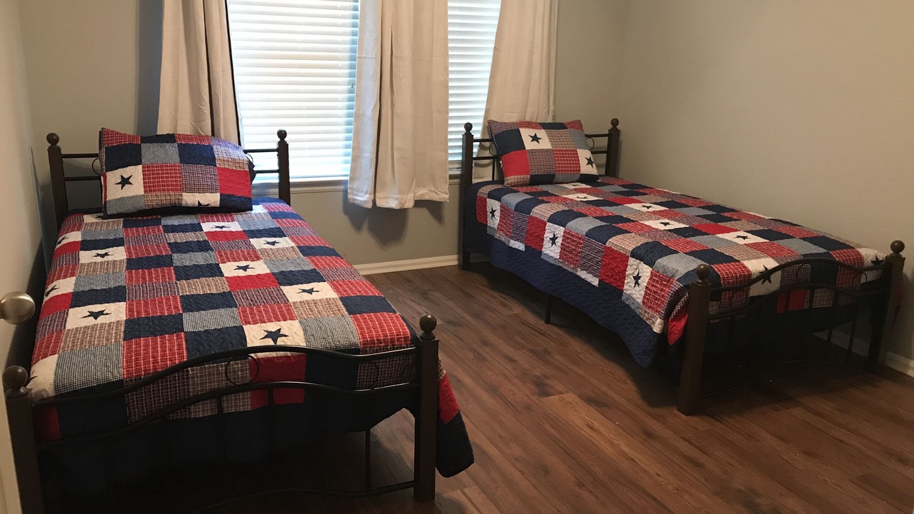 Photo of Bedroom in North Central Thousand Oaks