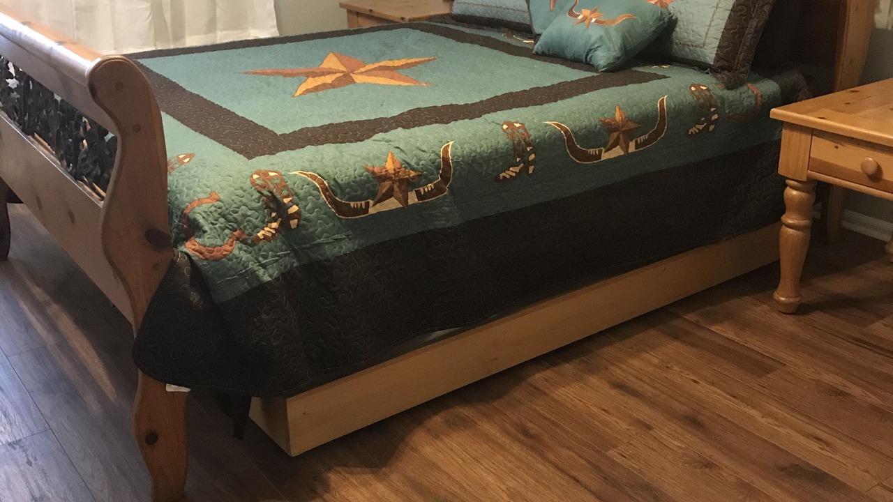 Photo of Bedroom in North Central Thousand Oaks