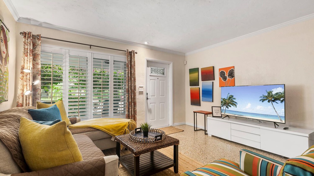 Photo of Livingroom in North Andrews Gardens