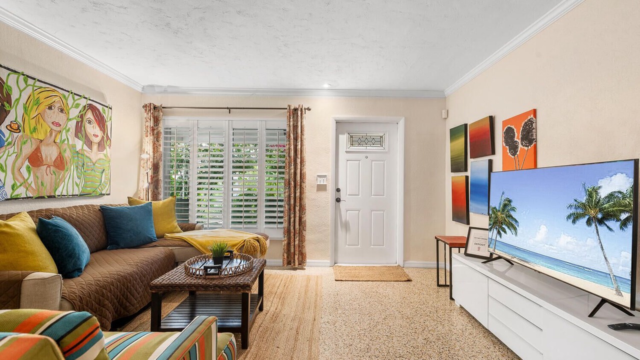 Photo of Livingroom in North Andrews Gardens