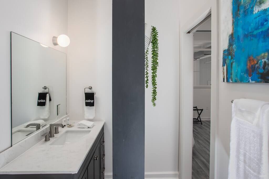 Photo of Bathroom in Downtown Fort Worth