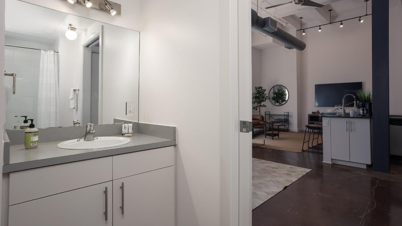 Photo of Bathroom in Downtown Fort Worth
