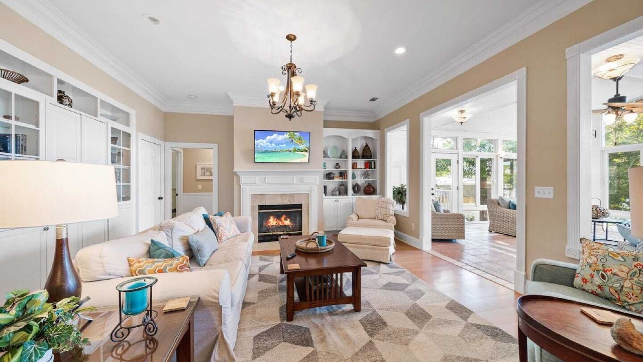Photo of Livingroom in Eatonton