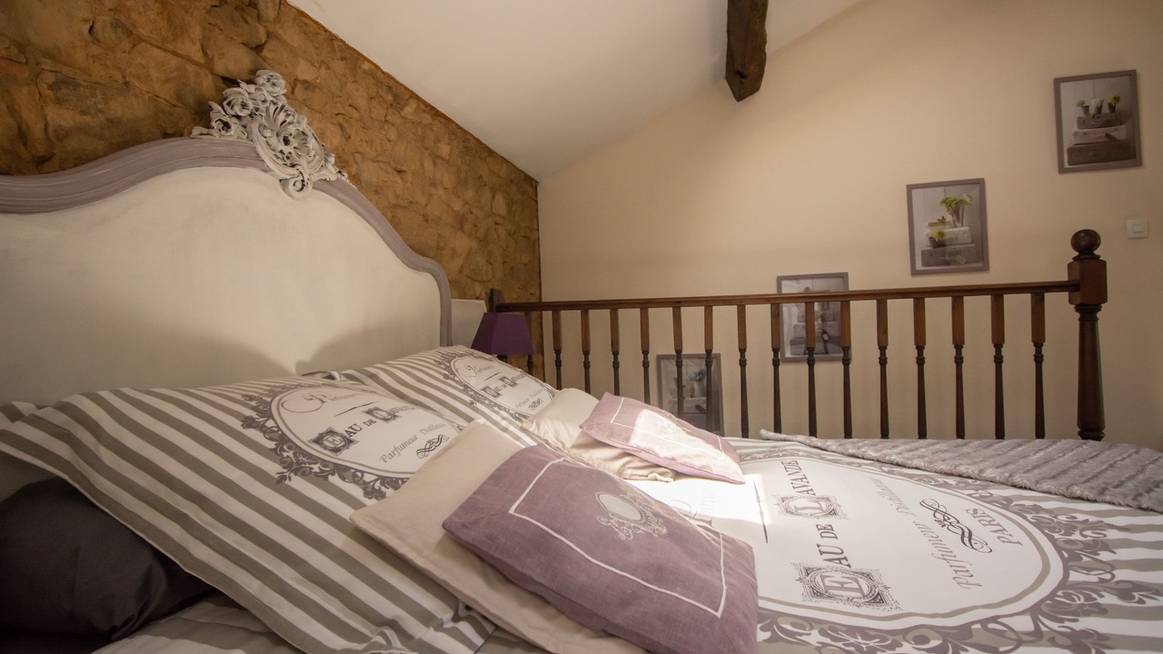 Photo of Bedroom in Droux