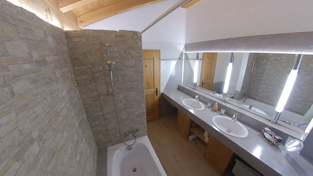 Photo of Bathroom in Pany